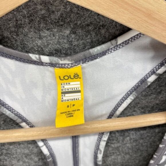 Lolë Sport Top Women PS Petite White Gray Printed Racerback Crew Neck Activewear - Picture 7 of 11